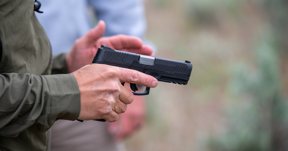 Selecting the Best Compact Pistol for Concealment